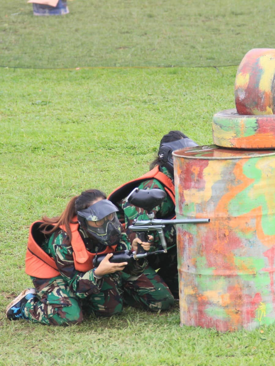 Skoola Adventours - Paintball